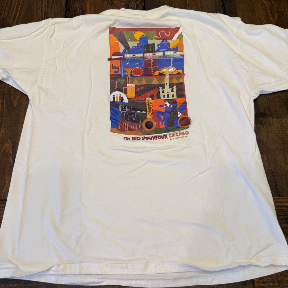 Vintage Hanes Beefy-T The Big Downtown Chicago Bar Restaurant Graphic T-Shirt XL - Picture 6 of 7